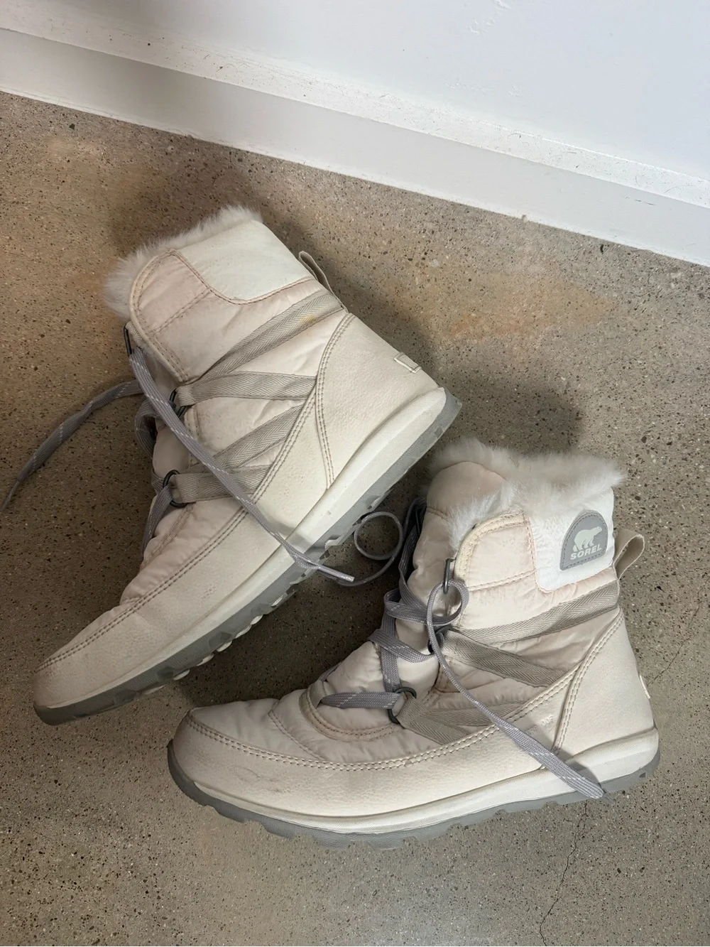 Sorel Women's Cream Lace-Up Faux Fur Winter Boots